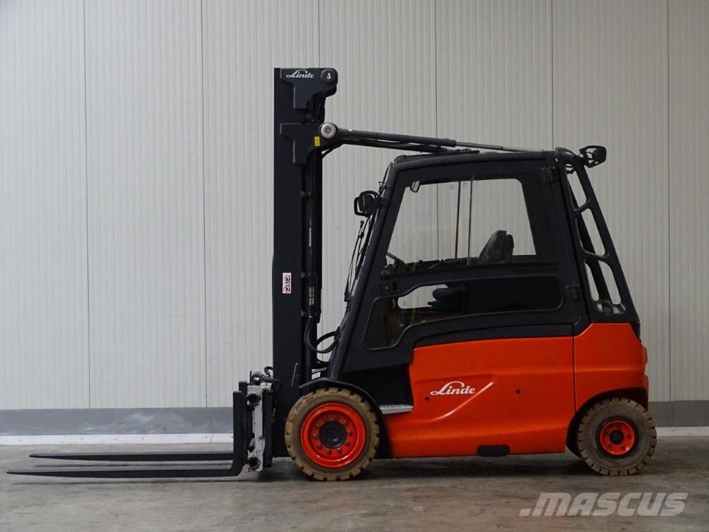 Linde E50HL-01 - TRIPLEX Electric forklifts