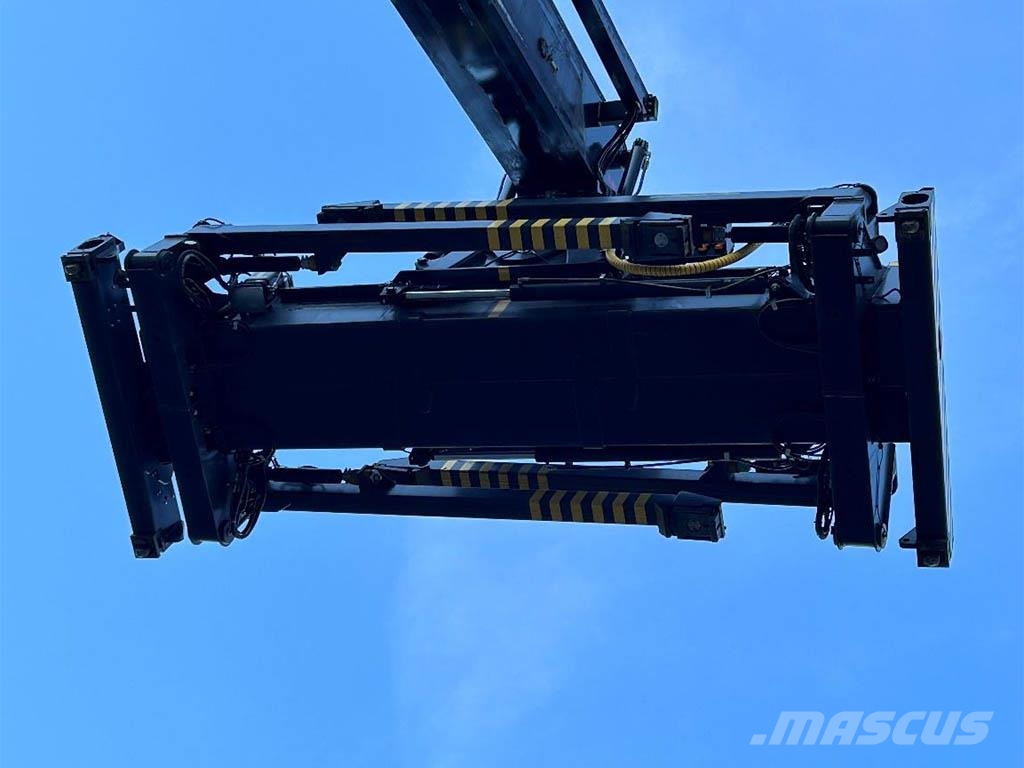 Sany SRSC45G5-P - PIGGYBACK SPREADER 리치 스태커