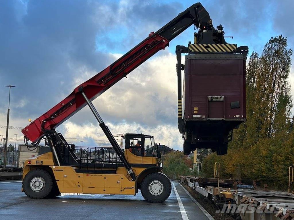 Sany SRSC45G5-P - PIGGYBACK SPREADER Reachstackers