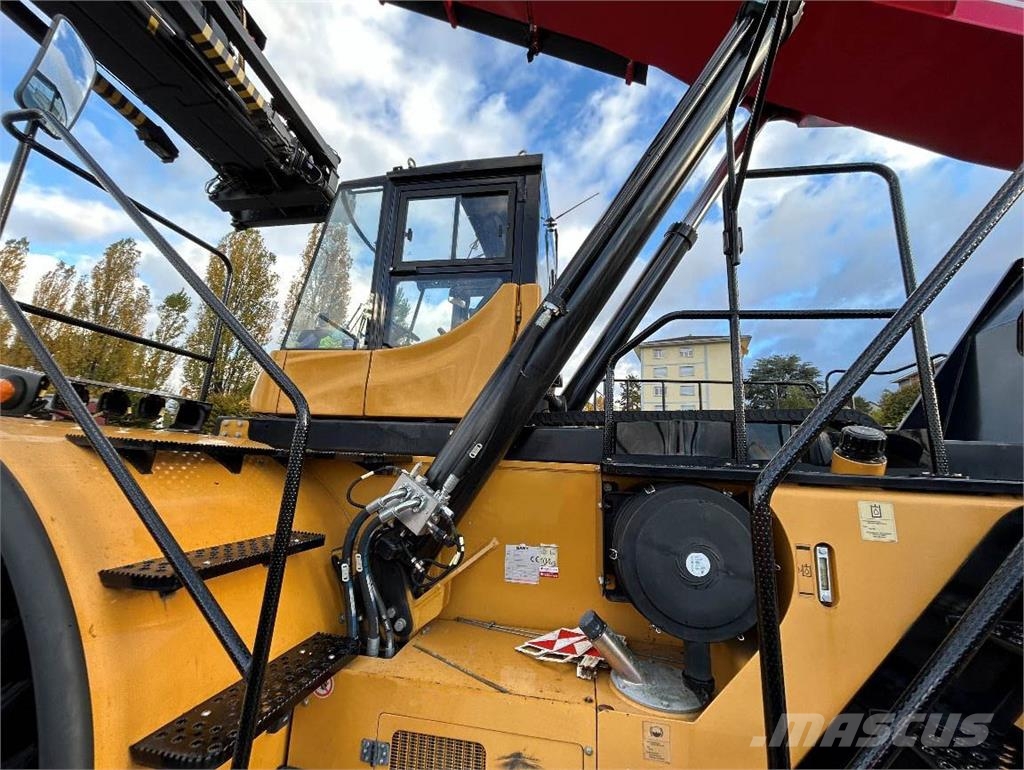 Sany SRSC45G5-P - PIGGYBACK SPREADER Reachstackers