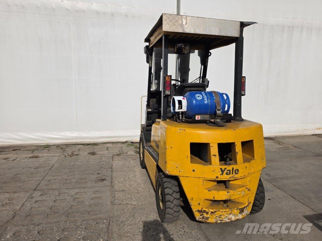 Yale GLP25RF Plinski viličari