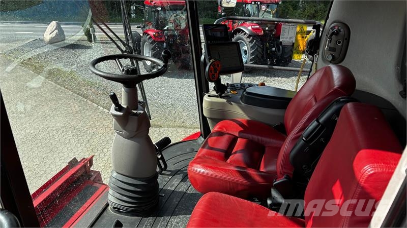 Case IH Axial Flow 9230 Inkl. 30 fods skærebord og vogn. H حصادات
