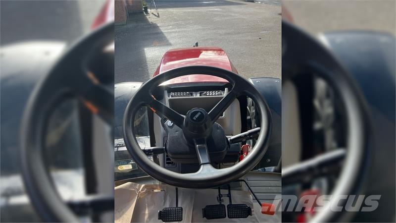 Case IH Maxxum 145 4WD Active Drive 8 Traktor Трактори
