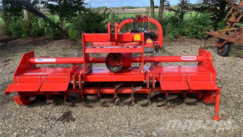 Maschio C 250 Kultivátorok
