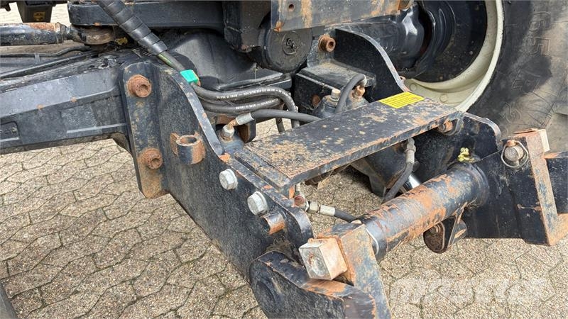 New Holland TM 190 Supersteer Traktoren