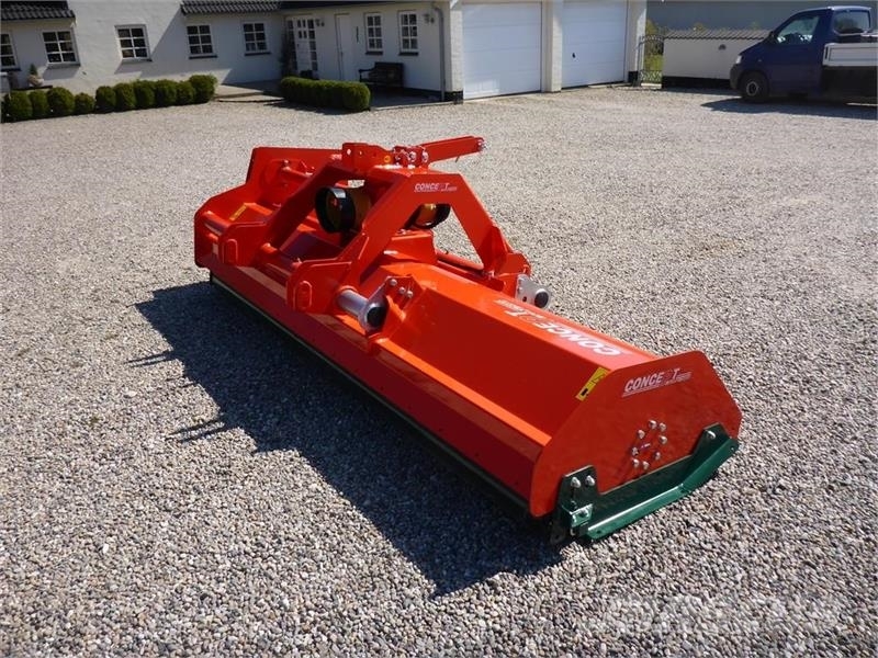 Concept Perugini KX320 Slåttermaskiner