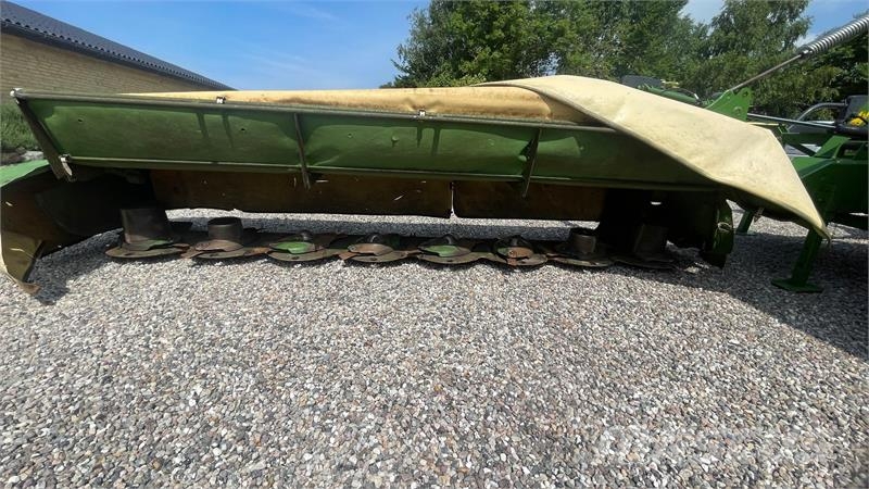 Krone Esey Cut B 970 Riadkovacie žacie stroje