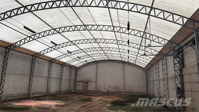 - - - PMH Telthal på 510 m2 Traktorji