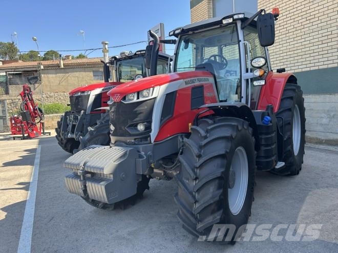 Massey Ferguson 7S.155 ESSENCIAL DY6 トラクター