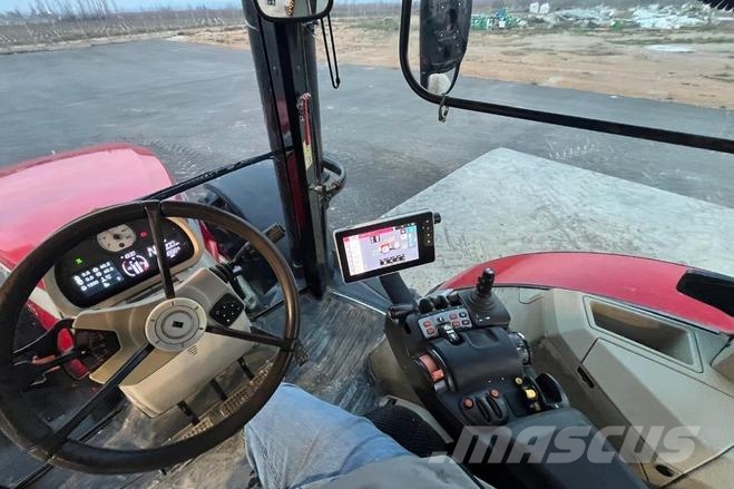 Massey Ferguson 8740 VT Traktori