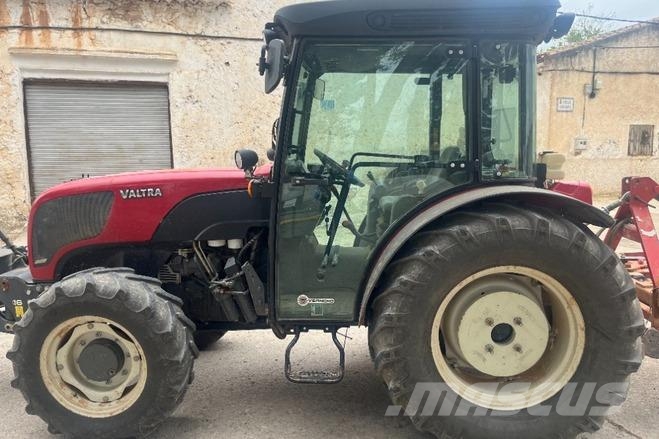 Valtra F105S Sin Adblue Kmetijstvo - drugo