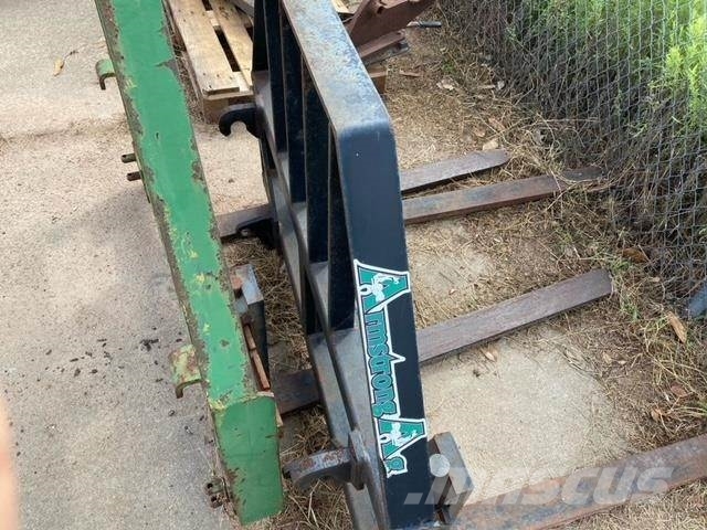Armstrong Ag SBPF48 Dakšas