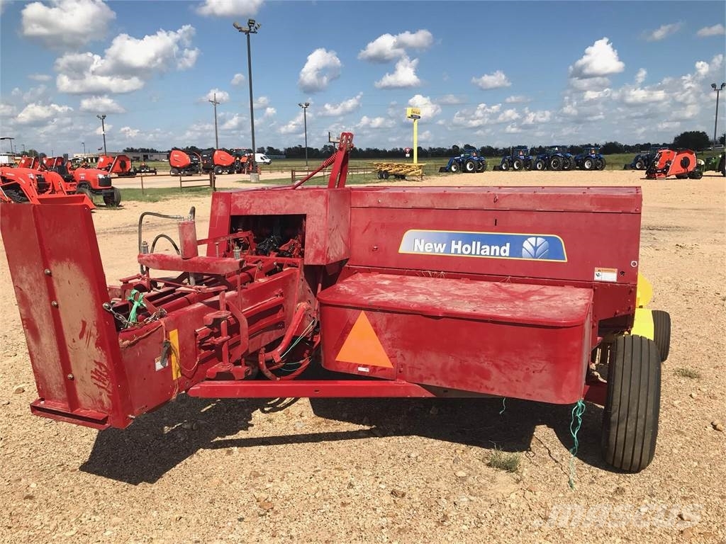 New Holland BC5070 HAYLINER 方捆打捆机