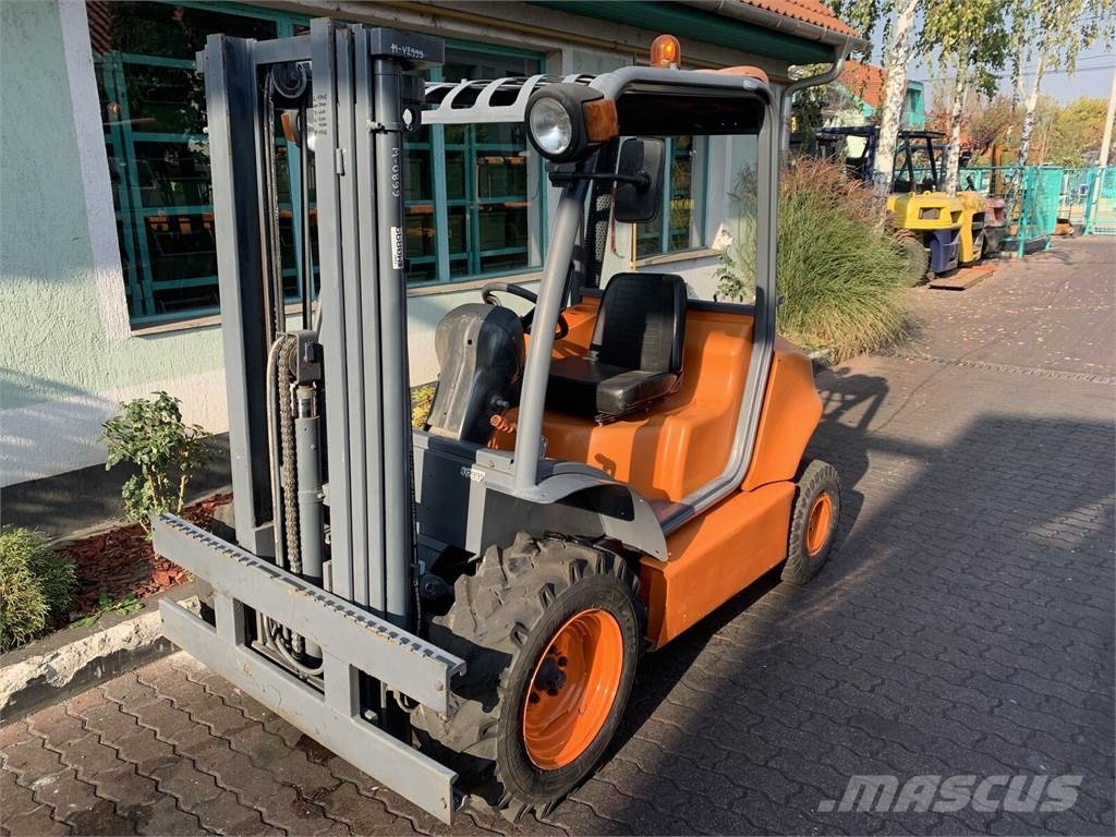 Ausa CH150 2WD V-2999 Diesel heftrucks