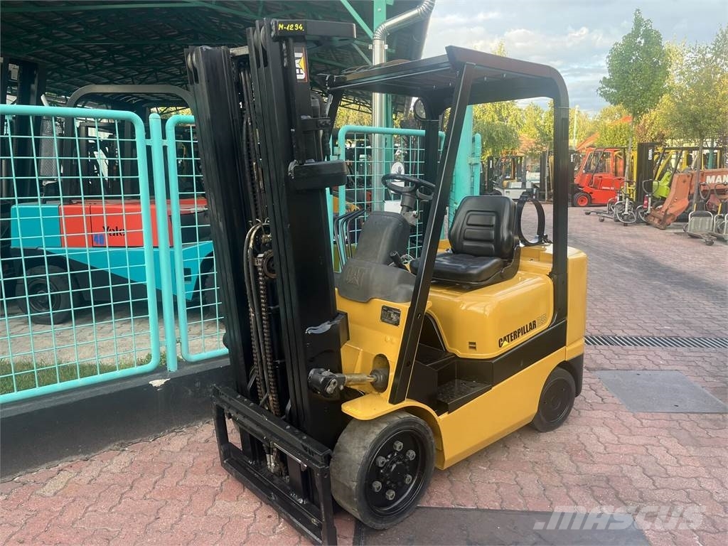 CAT GC15K V-2955 OB Nestekaasutrukit