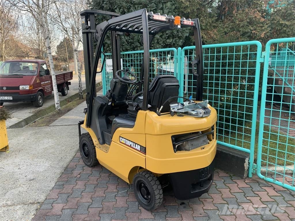 CAT GP15N V-3750 Nestekaasutrukit