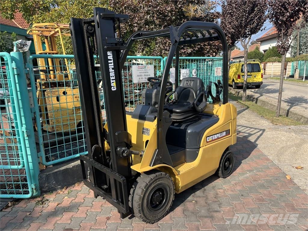 CAT GP15N v-4025 Camiones LPG