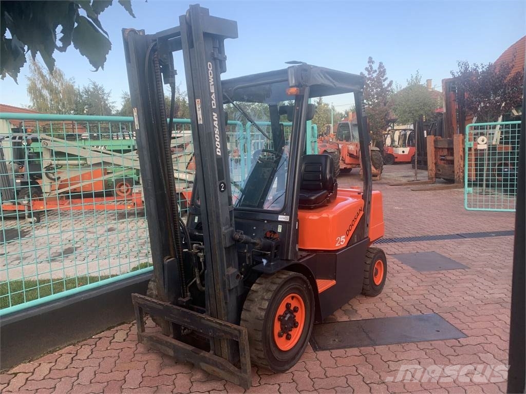 Daewoo D25S-3 V-3726 OE Empilhadores Diesel