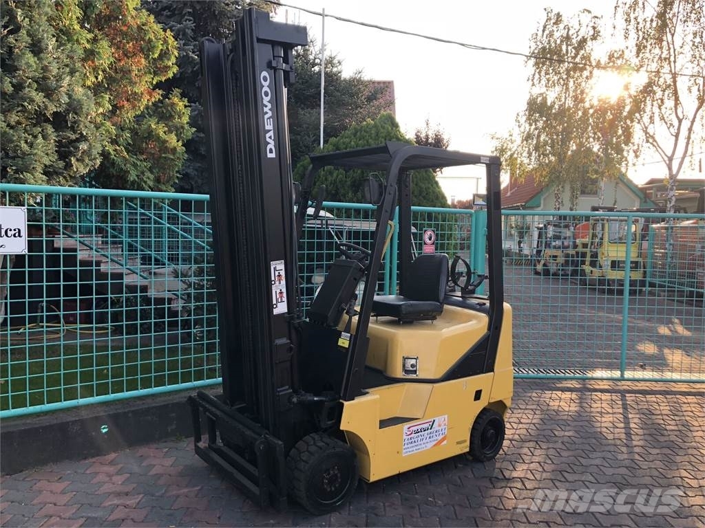 Daewoo GC20E V-1480 FOR EXPORT ONLY Empilhadores a gás