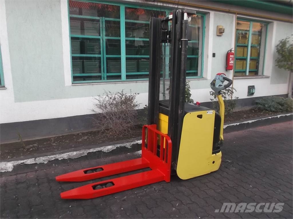Hyster S1,6 V-2526 FOR EXPORT ONLY Elektriskie palešu vilcēji