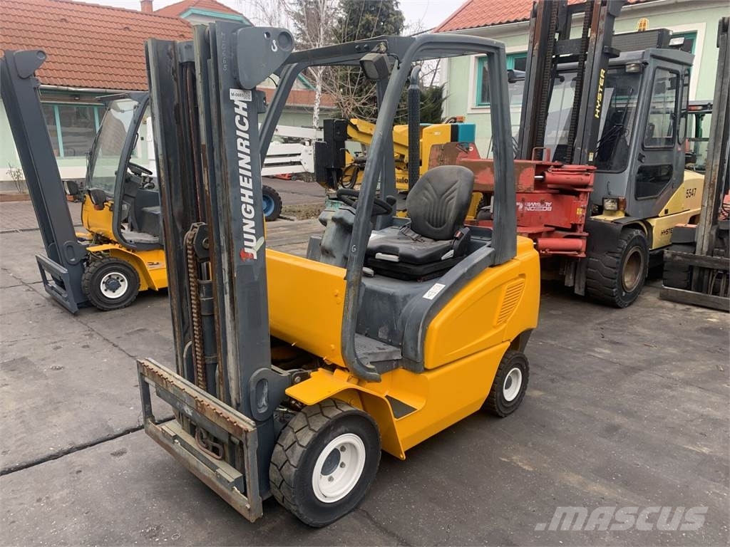 Jungheinrich TFG320S V-3159 OL FOR EXPORT ONLY Plinski viličarji