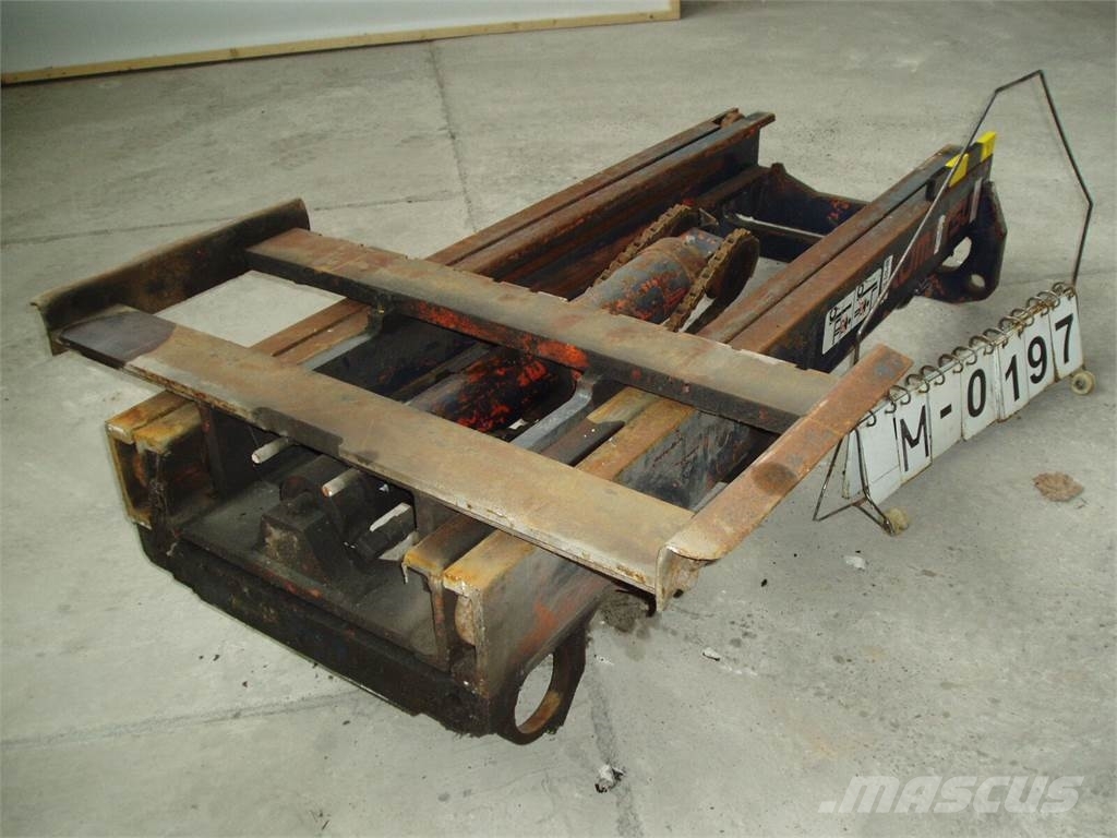 Komatsu (2W/FL) FG/FD25 M-0197 Kiti priedai ir komponentai
