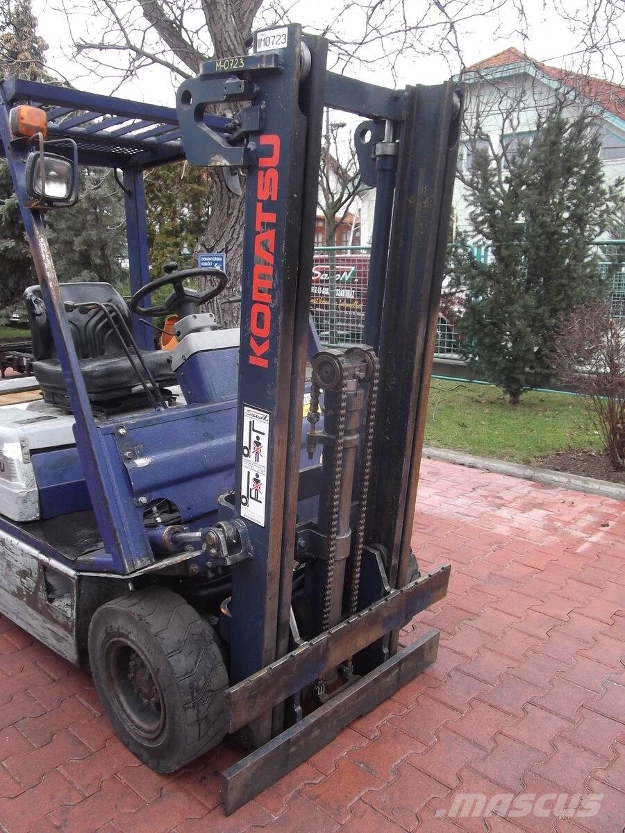 Komatsu (2W/FL) FG18T-15 M-0723 Kiti priedai ir komponentai