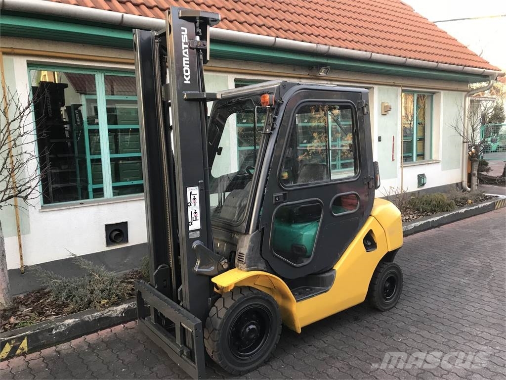 Komatsu FD25T-16R NXT+ V-3085 OB Dizelski viljuškari
