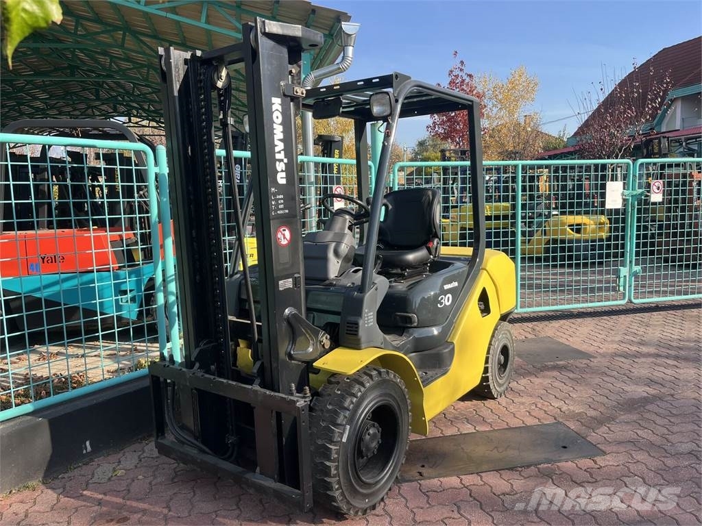 Komatsu FD30T-16R NXT V-4109 OF Dieselmotviktstruckar