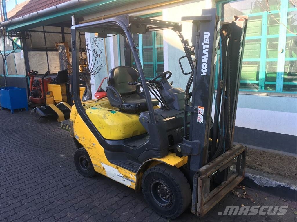 Komatsu FG15HT-20R V-2803 OL LPG forklifts