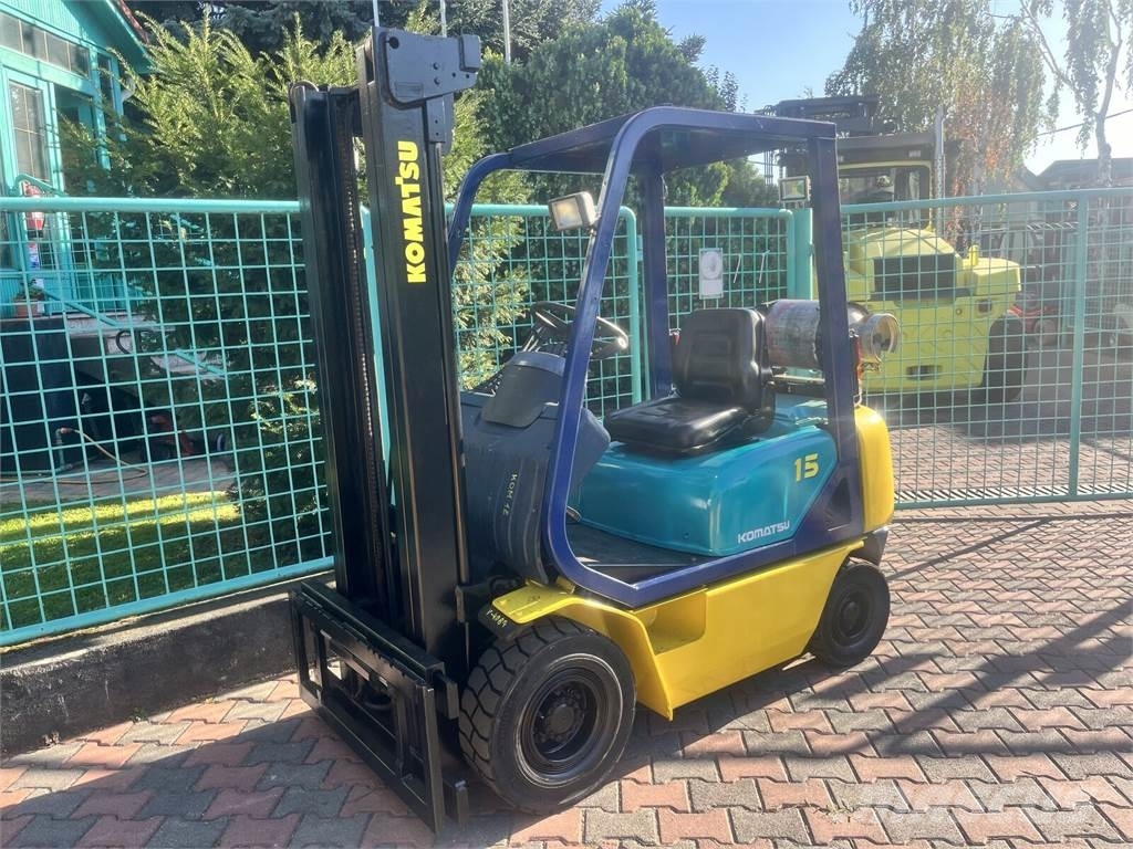Komatsu FG15T-1E V-4047 LPG forklifts
