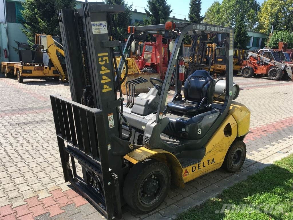 Komatsu FG30HT-16 NXT+ V-2940 OL LPG heftrucks
