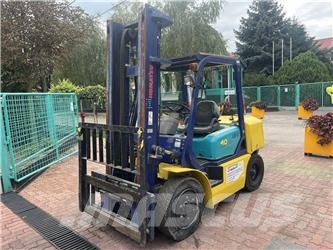 Komatsu FG40ZT-7 LEO V-2947 Chariots GPL