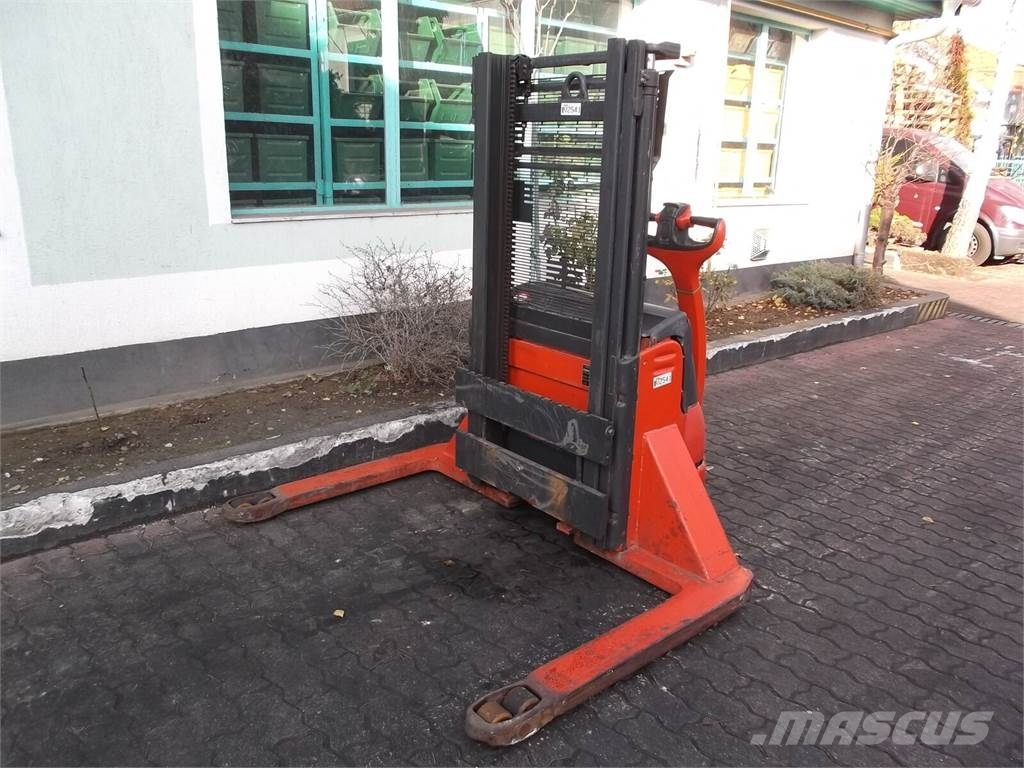 Linde L12 AS /379/ SPEC WITH FORKS V-2541 Käsikäyttöiset pinoamisvaunut