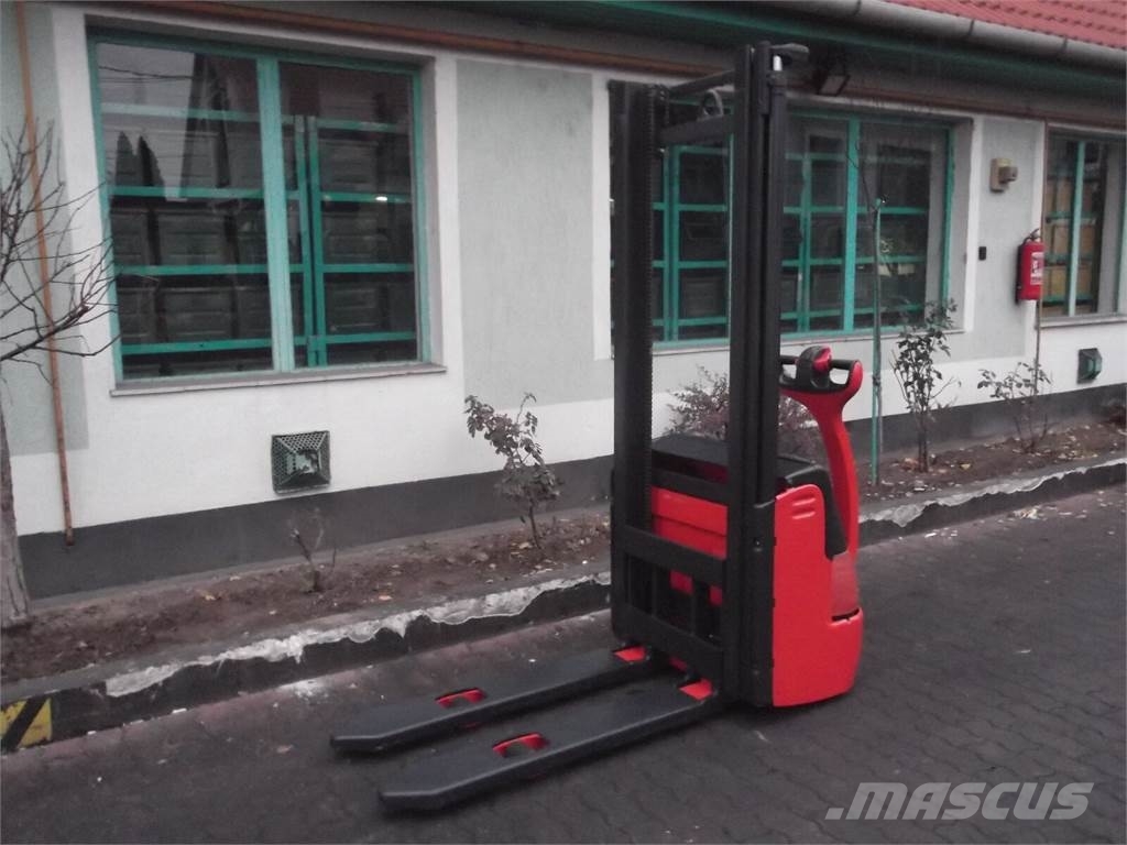 Linde L12 V-3627 Käsikäyttöiset pinoamisvaunut