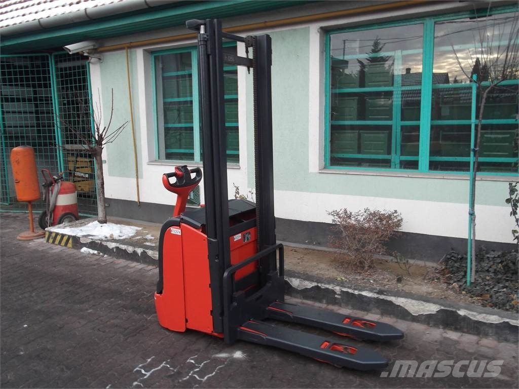 Linde L16 /372/ FORK SHORT 1000/560 V-2224 Käsikäyttöiset pinoamisvaunut