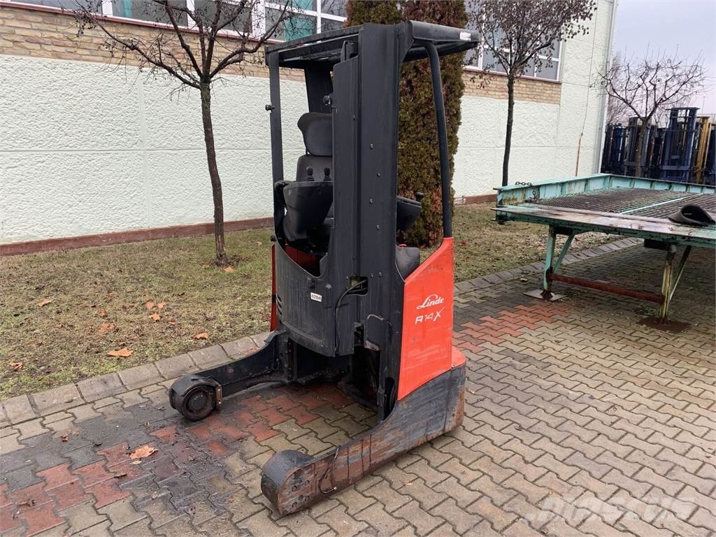 Linde R14X /116/ !! NO BATTERY !! V-2046 Аккумуляторные батареи