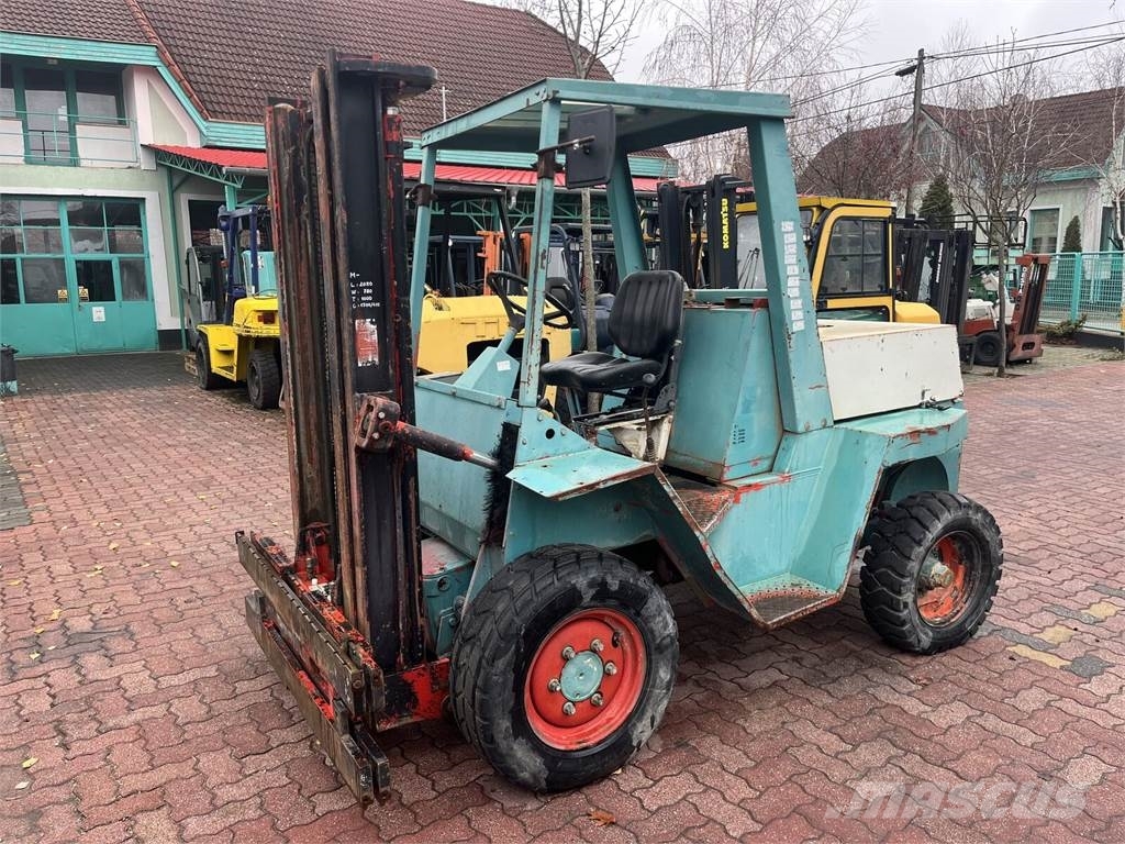 Manitou MC 25 N V-4119 Dieselmotviktstruckar