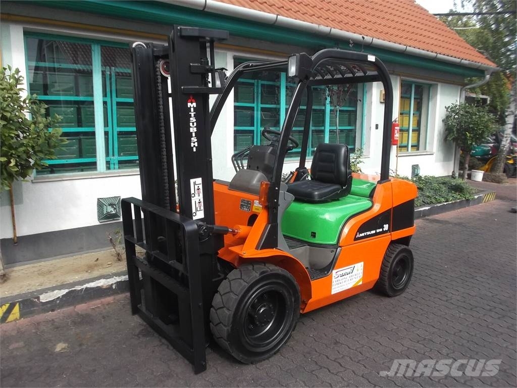 Mitsubishi FD30N V-2276 OL Diesel forklifts