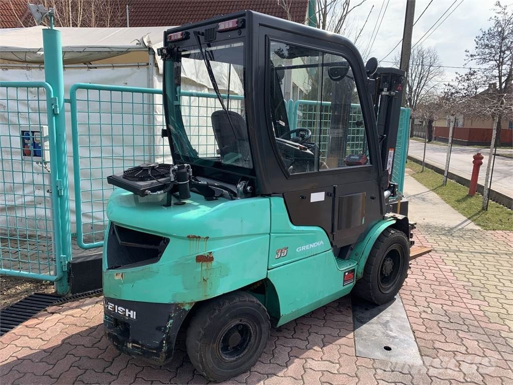 Mitsubishi FD35N V-3774 Diesel forklifts
