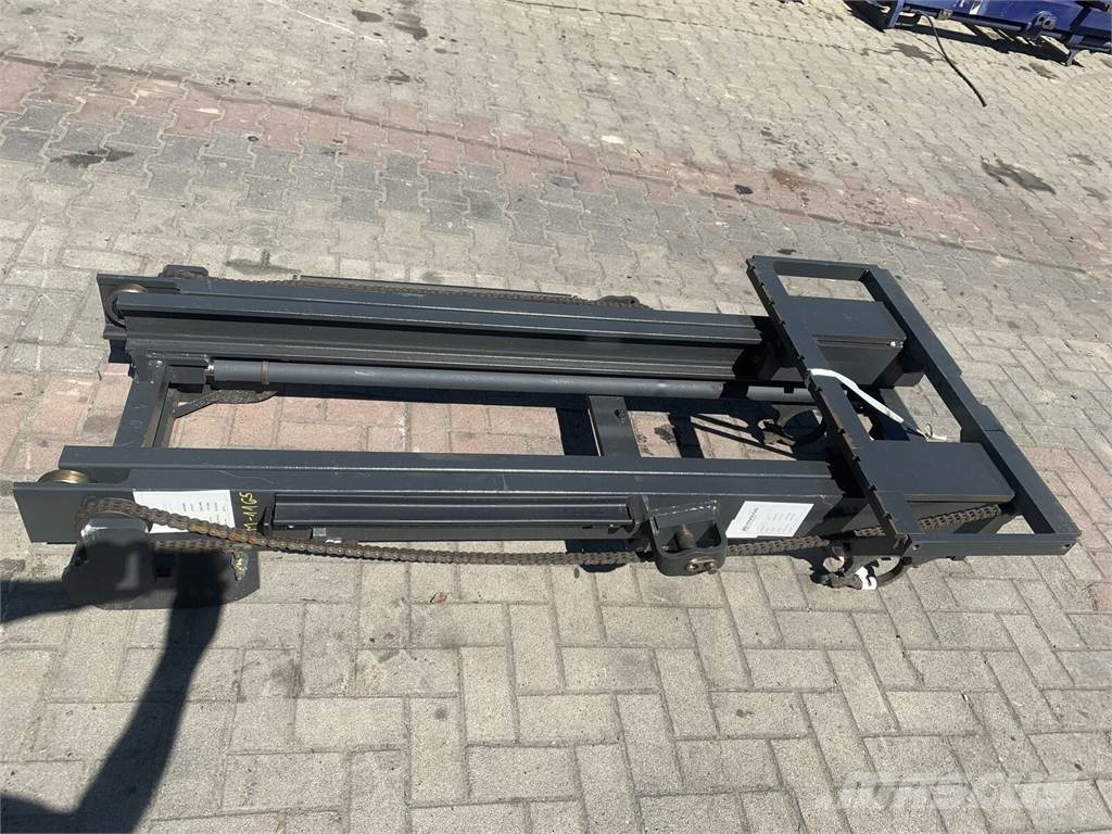 Nissan (2W) L01A15 M-1165 Muut kiinnitettävät lisäosat ja komponentit