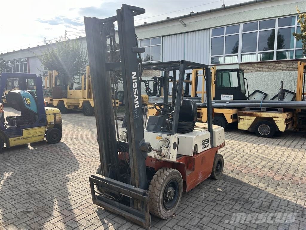 Nissan FJ02A-25U V-2431 OL Dizelski viljuškari
