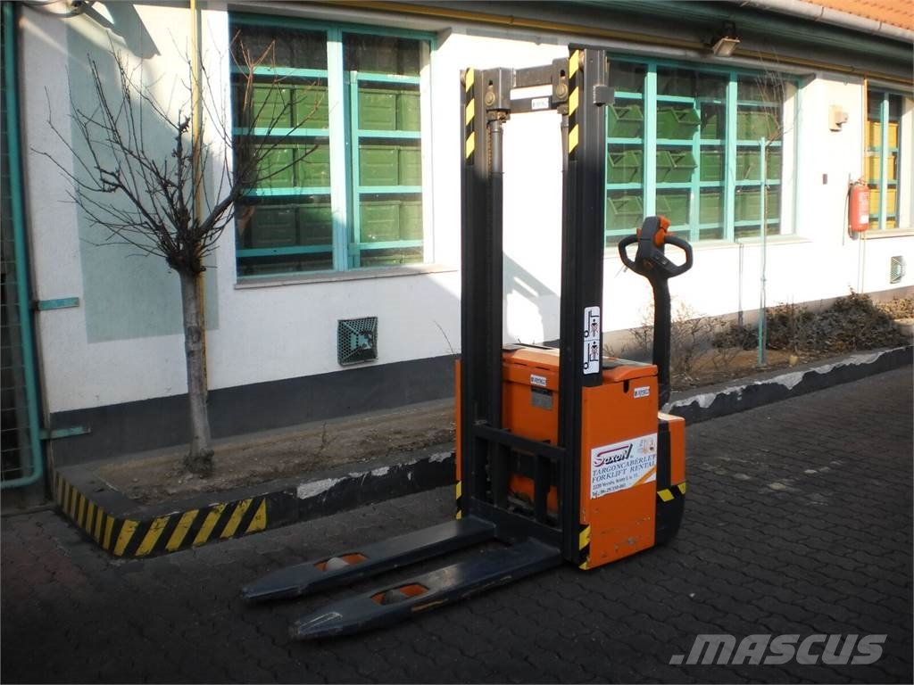 Steinbock WP12 V-0962 FOR EXPORT ONLY Elektriskie palešu vilcēji