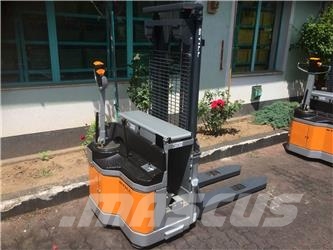 Still EGV1600 2673 Platform stackers