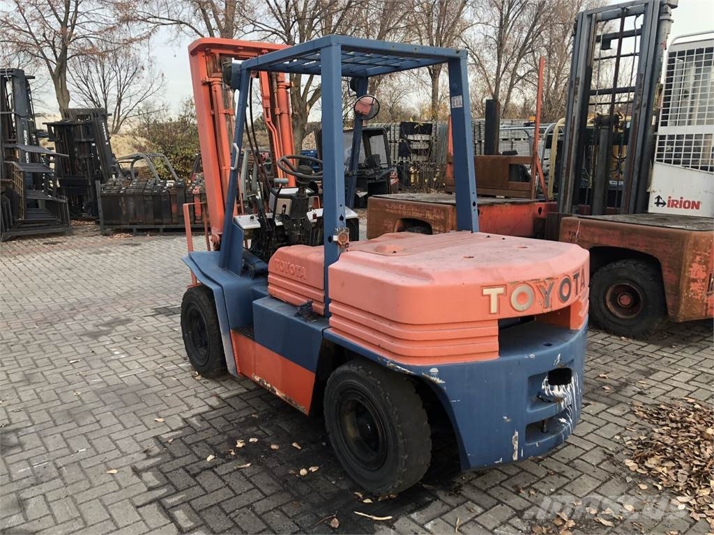 Toyota 5FD35 /02/ V-3334 Diesel heftrucks