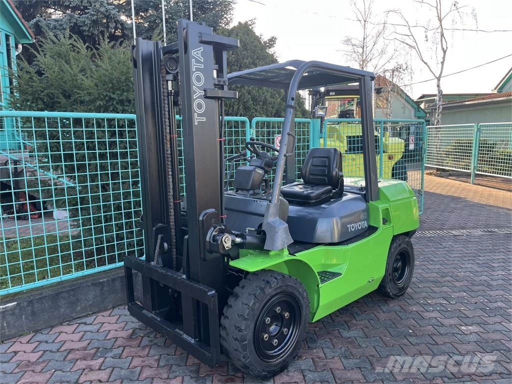 Toyota 7FD35 V-4097 OF Dieselmotviktstruckar