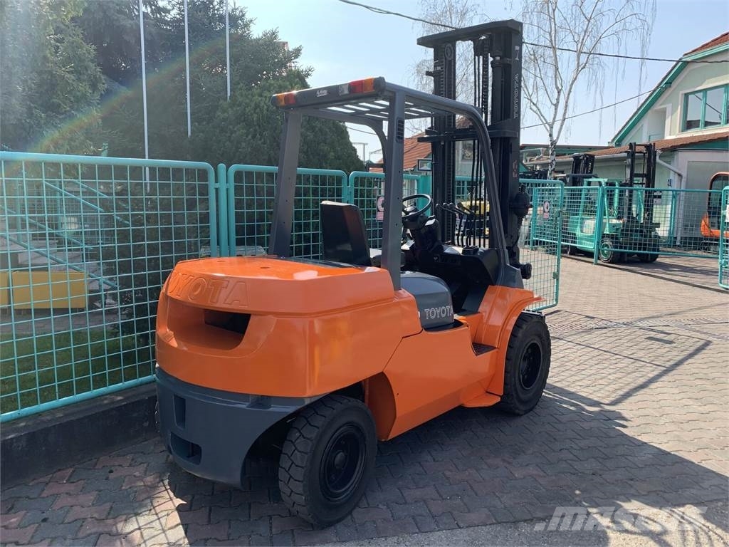 Toyota 7FD40 /02/ V-3381 Diesel forklifts
