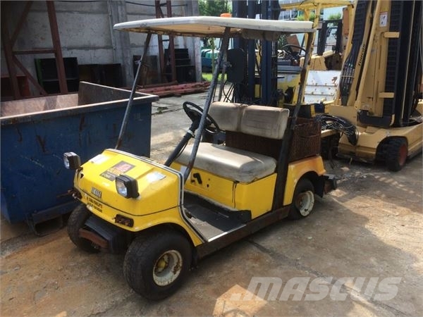 Yamaha G2-ADJ40 高爾夫球車