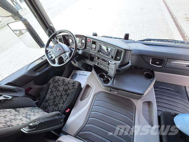 Scania P 250 B4x2NB 18 pl. Boks/Lift Kastenwagen