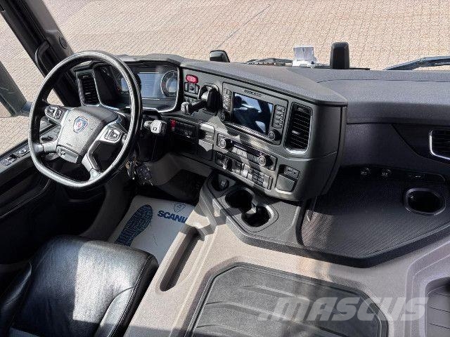 Scania P 360 B4x2NB - BDF swap body chassis with fold-awa 集装箱叉车